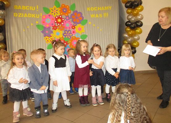 Grafika 11: Dzień Babci i Dziadka