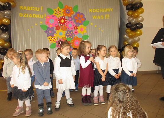Grafika 12: Dzień Babci i Dziadka