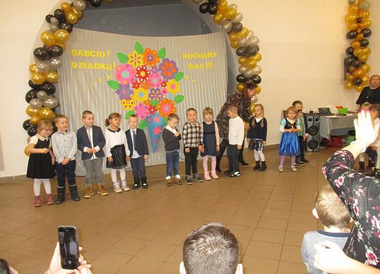 Grafika 24: Dzień Babci i Dziadka