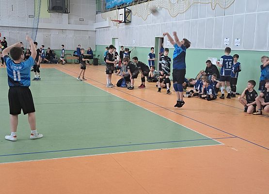 Grafika 4: Ogólnopolskie Mistrzostwa w Minisiatkówce o Puchar KINDER Joy of moving w Chwaszczynie