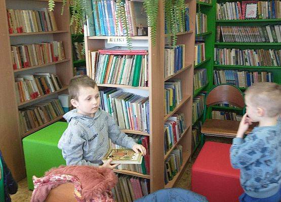 Wizyta w bibliotece