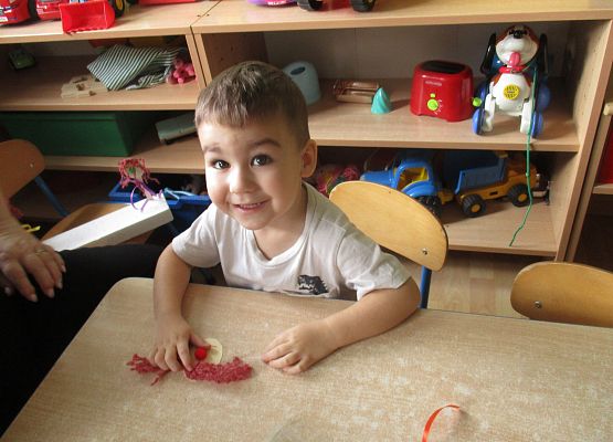 Wiktor - robimy pacynki