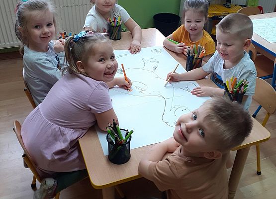 Świat dinozaurów - młodsza grupa