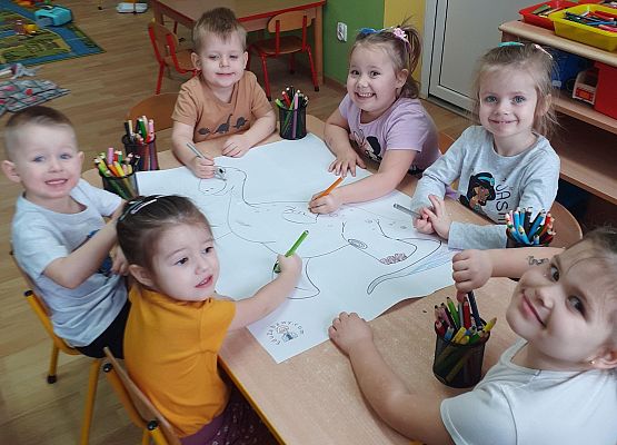 Świat dinozaurów - młodsza grupa