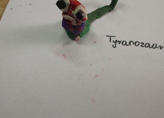 Świat dinozaurów - starsza grupa