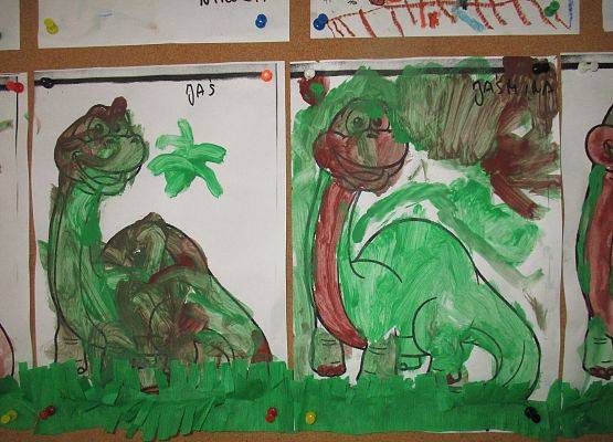 Świat dinozaurów - młodsza grupa