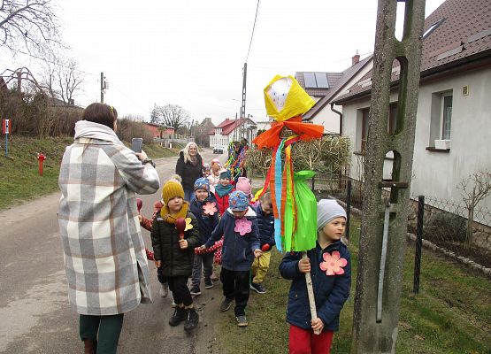 Grafika 28: Wiosno, Wiosenko odezwij do nas się
