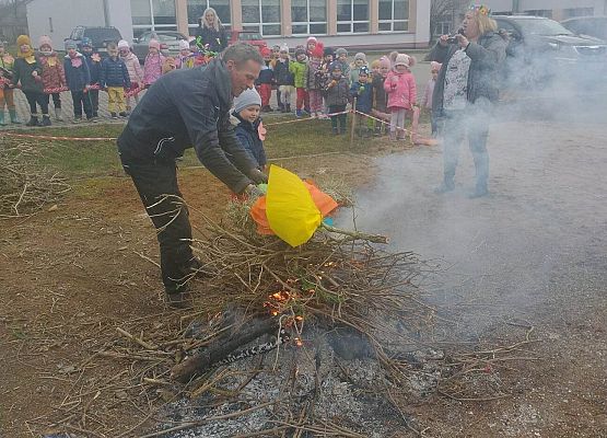Grafika 34: Wiosno, Wiosenko odezwij do nas się