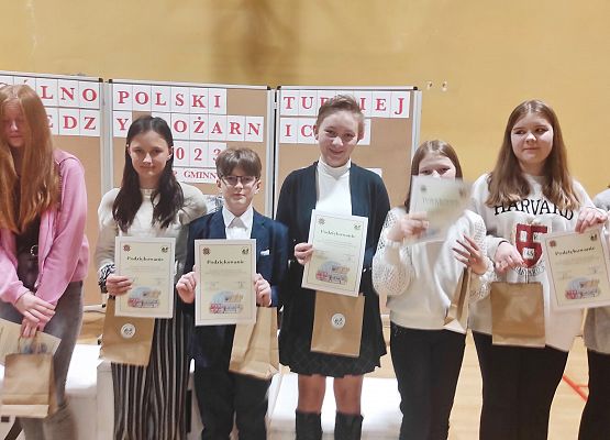 Ogólnopolski turniej wiedzy pożarniczej w szkole w Nowej Wsi Lęborskiej.