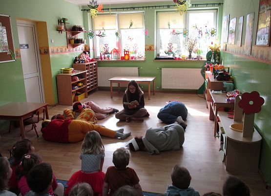 Występ uczniów VIII klasy