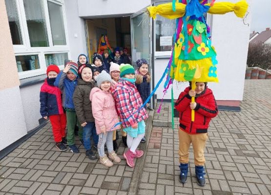 Grafika 3: Witamy Wiosnę!