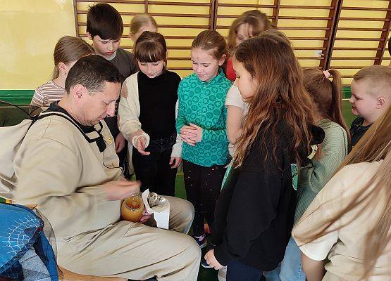 Spotkanie z pszczelarzem