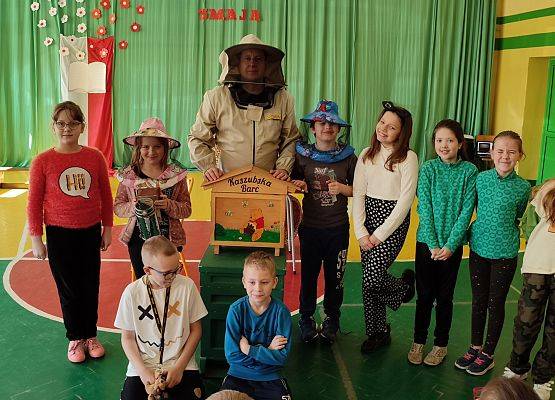 Spotkanie z pszczelarzem