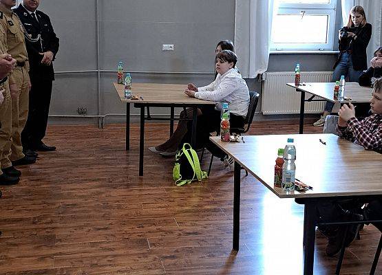 Powiatowy Turniej Wiedzy Pożarniczej pt. „Młodzież zapobiega pożarom”.