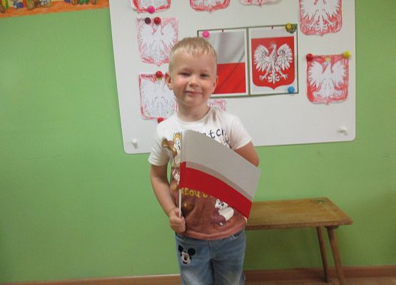 Grafika 33: Symbole narodowe. Konstytucja 3 Maja