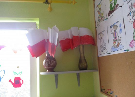 Grafika 39: Symbole narodowe. Konstytucja 3 Maja