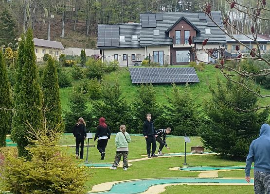 Grafika 5: Wycieczka klasy 8b