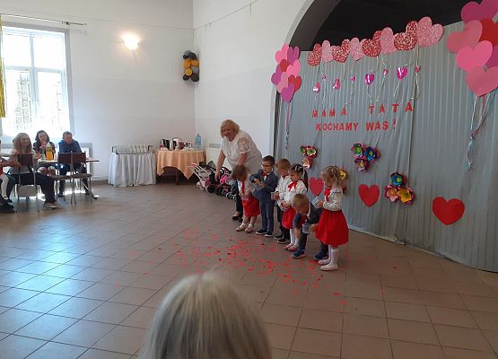 Grafika 31: Dzień Mamy i Taty