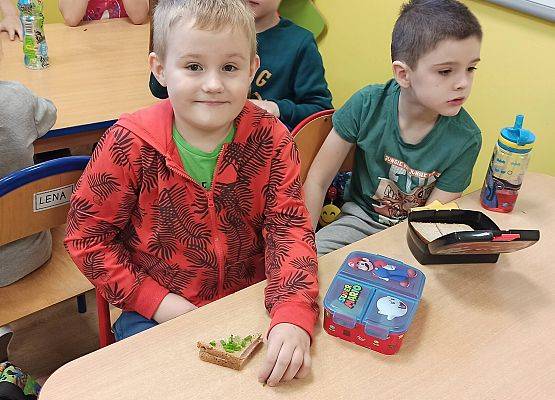 Grafika 8: Skąd się biorą produkty ekologiczne - aktualizacja