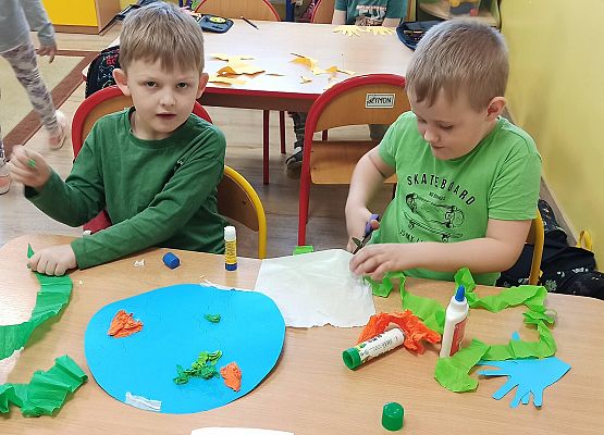 Grafika 8: Dzień Ziemi