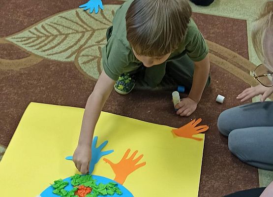 Grafika 11: Dzień Ziemi