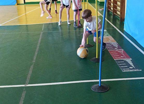 Grafika 7: Ćwiczenia gimnastyczne.