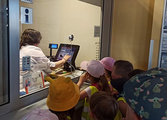 Grafika 3: Wycieczka na dworzec kolejowy w Lęborku