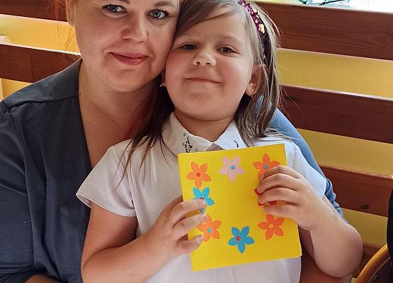 Grafika 22: Dzień Mamy i Taty