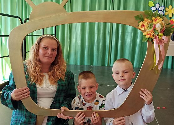 Grafika 6: Dzień Mamy i Taty