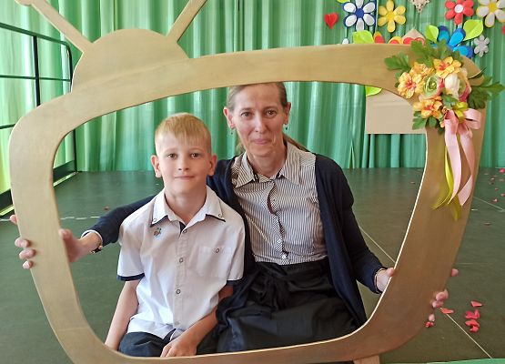 Grafika 7: Dzień Mamy i Taty