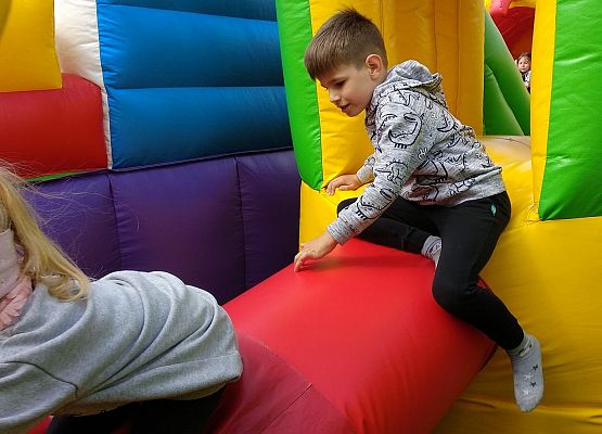 Grafika 7: ŚWIĘTO DZIECI