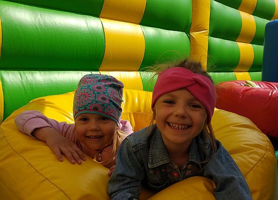 Grafika 12: ŚWIĘTO DZIECI