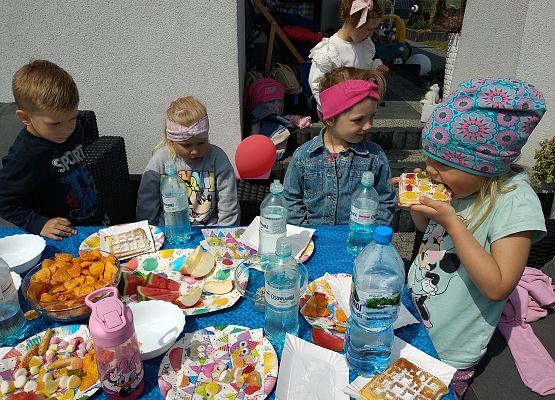 Grafika 37: ŚWIĘTO DZIECI