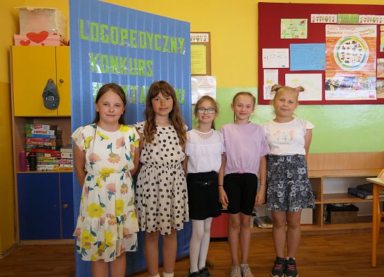 Zdjęcie grupowe uczestników konkursu