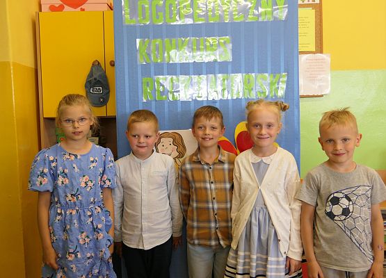 Zdjęcie grupowe uczestników konkursu