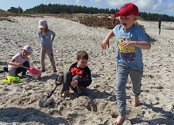 Grafika 16: Wycieczka do Łeby