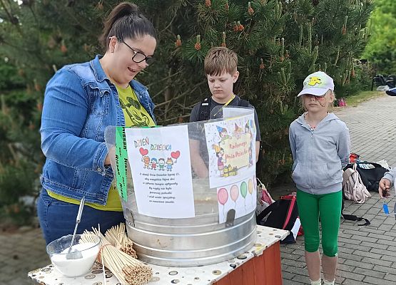 Grafika 4: Dzień Dziecka