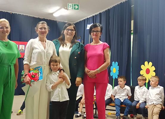 Grafika 18: Uroczystość zakończenia roku szkolnego