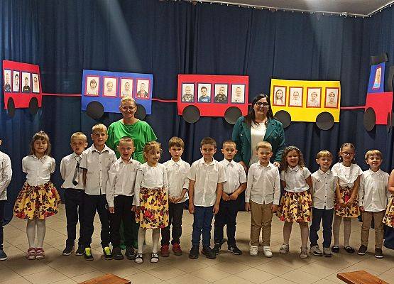 Grafika 26: Uroczystość zakończenia roku szkolnego