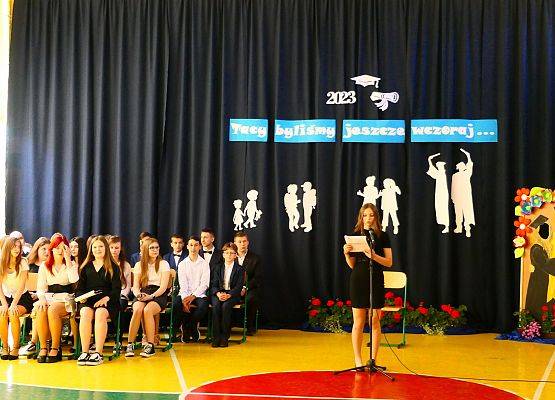 Grafika 25: Pożegnanie klas ósmych