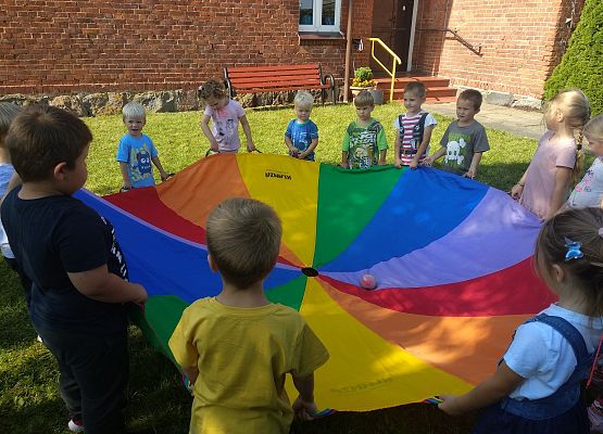 Grafika 15: WITAMY NOWY ROK W PRZEDSZKOLU