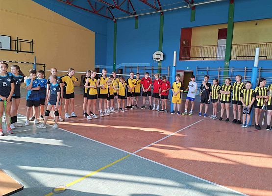 Chłopcy z naszej szkoły Mistrzami Gminy w Badmintonie (Igrzyska Młodzieży) grafika