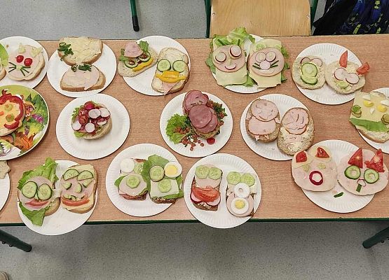 Szkoła gotowania w kl. II grafika