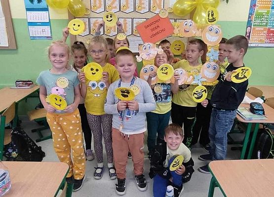 Światowy Dzień Uśmiechu grafika