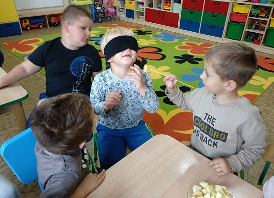 Grafika 7: OWOCOWY TYDZIEŃ