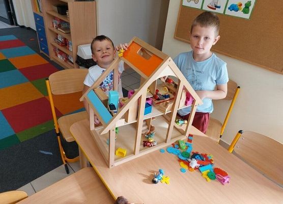 Grafika 2: ROZPOCZYNAMY NOWY ROK SZKOLNY