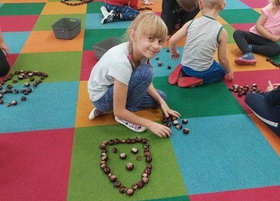 Grafika 29: DARY  JESIENI