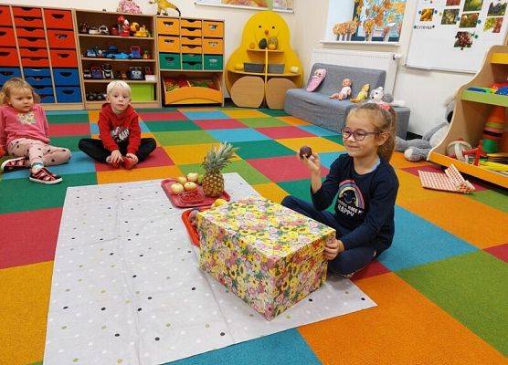 Grafika 7: DARY  JESIENI