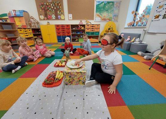 Grafika 12: DARY  JESIENI