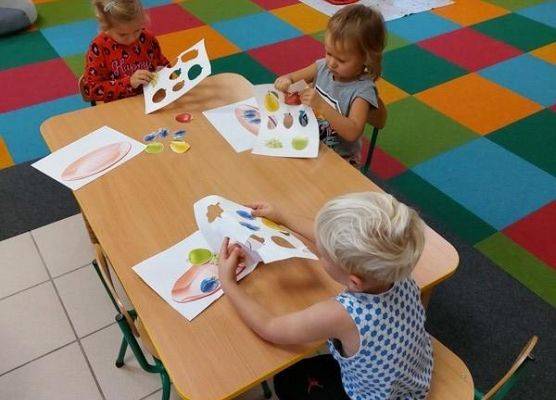 Grafika 14: DARY  JESIENI